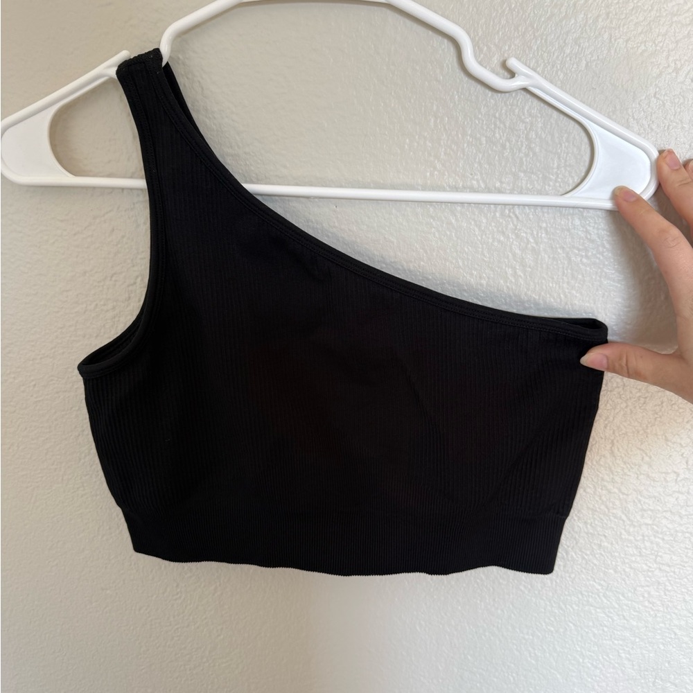 Black One-Shoulder Tank Top